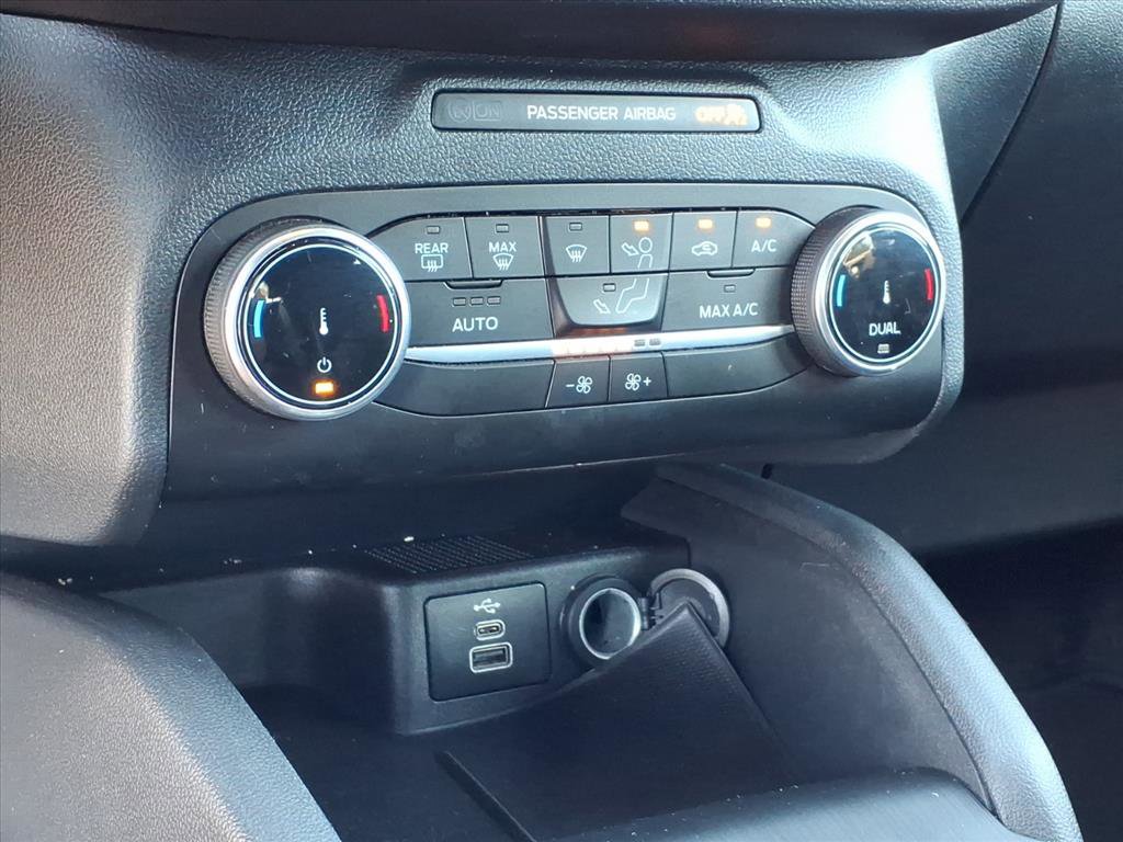 Used 2024 Ford Escape ST-Line FWD image 11