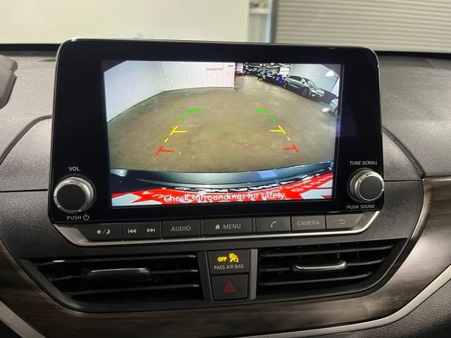 Used 2024 Nissan Altima 2.5 SV FWD image 28