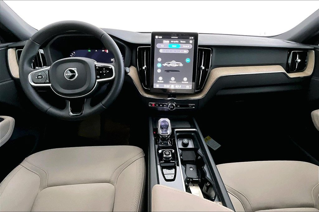New 2026 Volvo XC60 B5 Plus w/ Protection Package Premier AWD/4WD image 5
