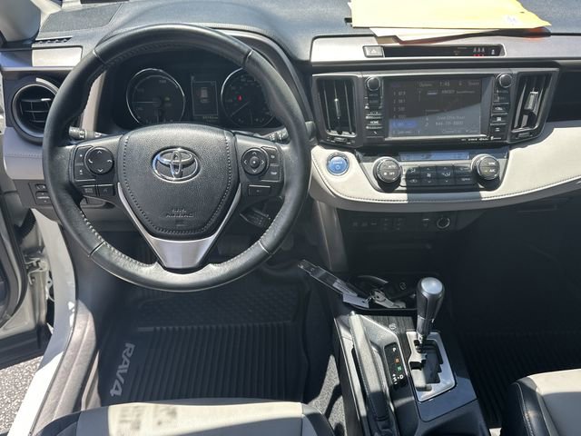 Certified 2018 Toyota RAV4 Limited AWD/4WD image 7