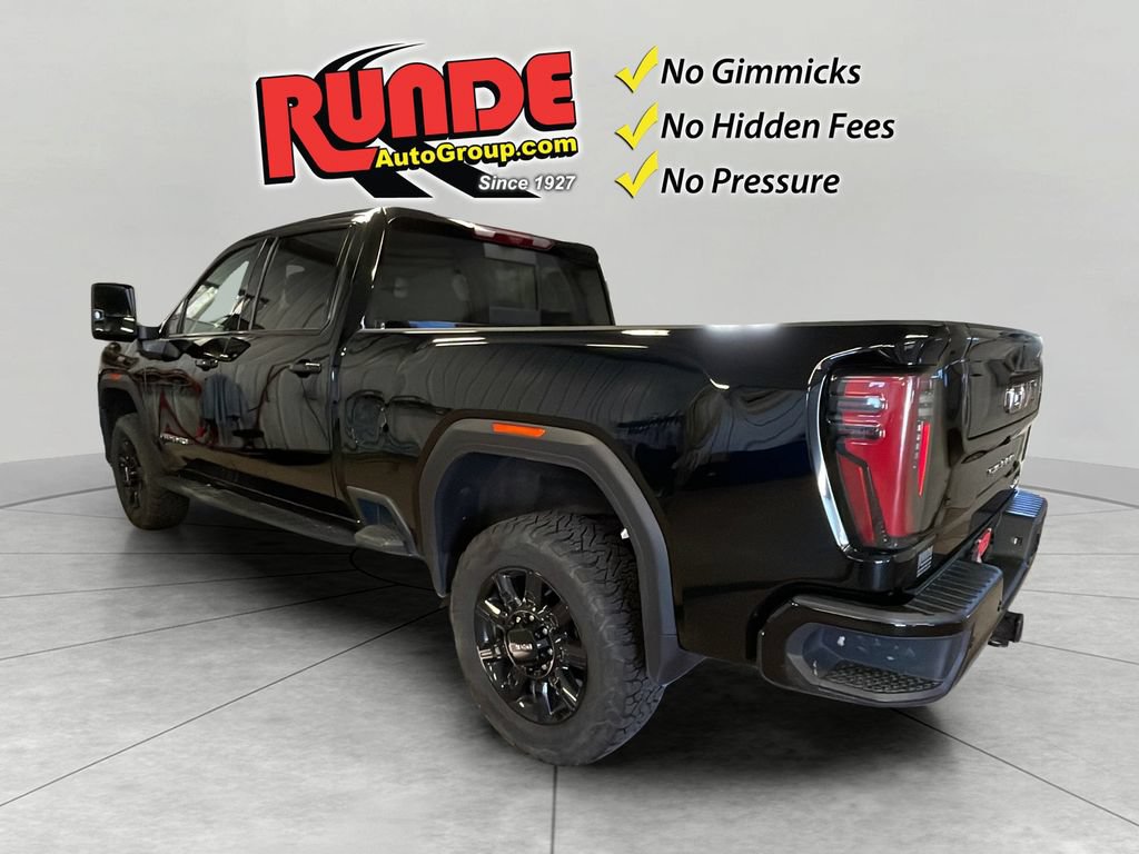 Used 2025 GMC Sierra 2500 AT4 w/ AT4 Premium Plus Package AWD/4WD image 4