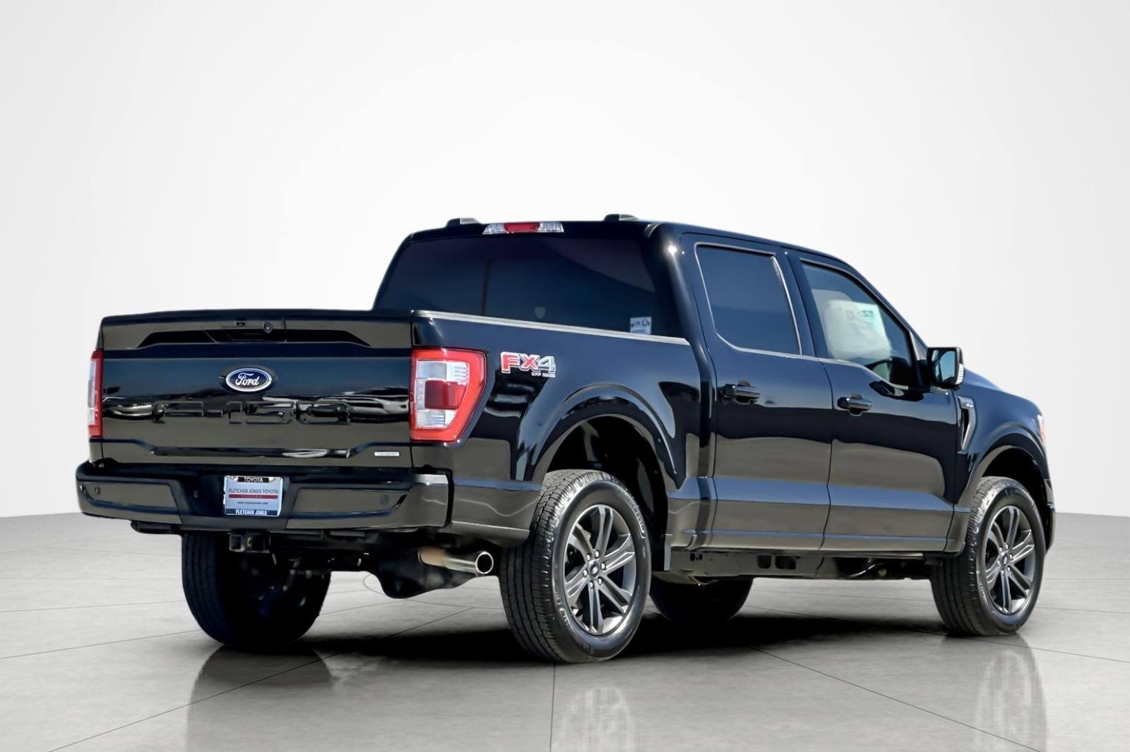 Used 2023 Ford F150 Lariat AWD/4WD image 5