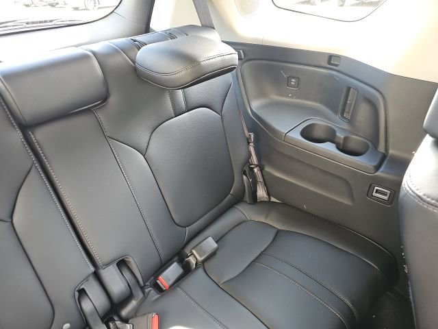 New 2026 Honda Pilot Touring image 9