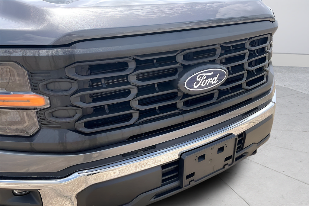 Used 2024 Ford F150 XL w/ Equipment Group 103A High AWD/4WD image 29