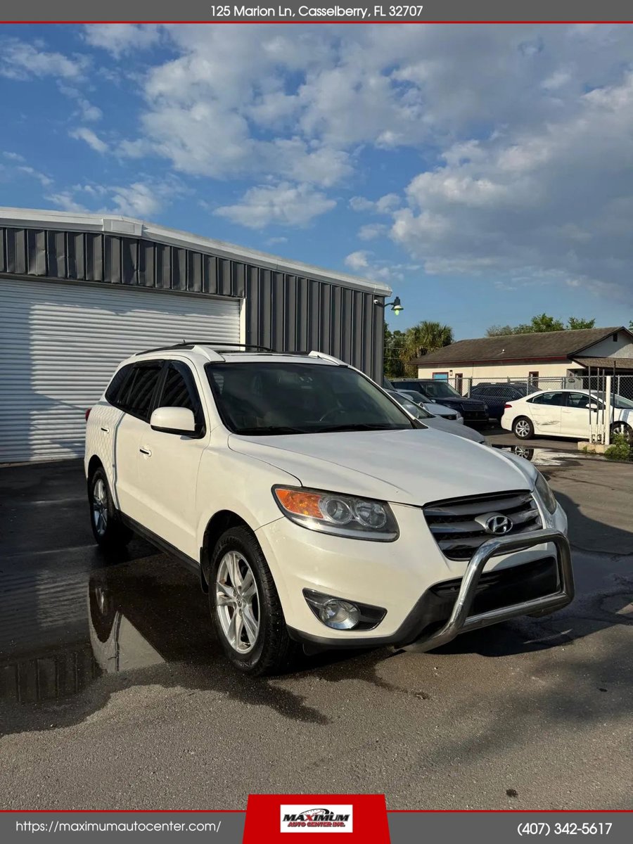 Used 2012 Hyundai Santa Fe Limited w/ Navigation Pkg 4