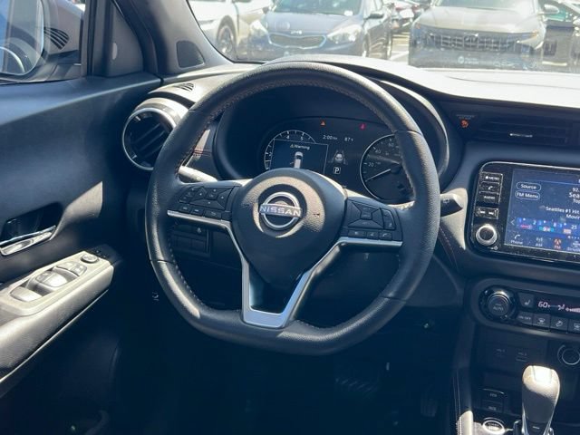 Used 2023 Nissan Kicks SR w/ SR Premium Package FWD image 13