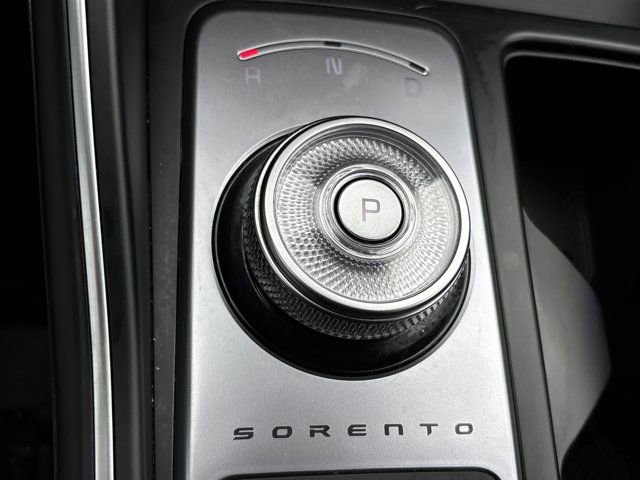 Used 2025 Kia Sorento EX image 39