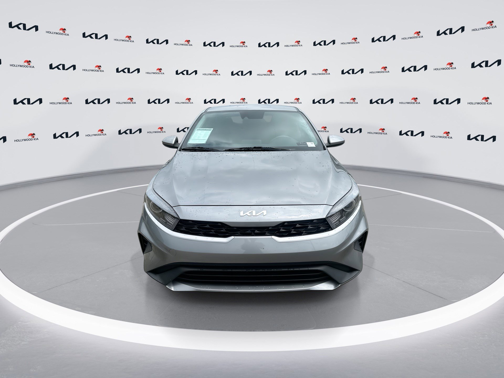 Certified 2024 Kia Forte LXS FWD image 3