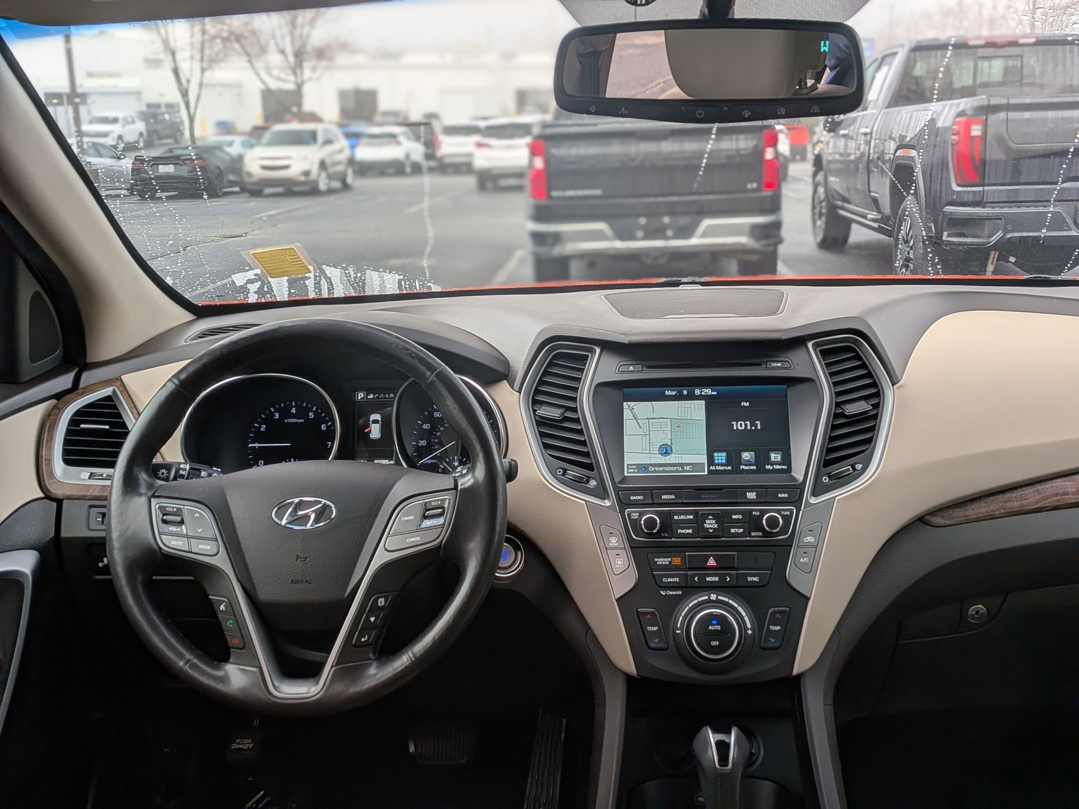 Used 2018 Hyundai Santa Fe Sport image 19