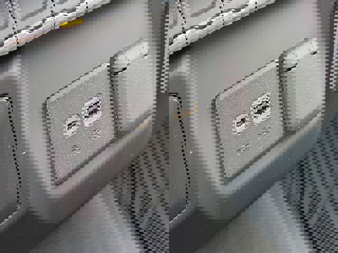 Used 2023 Chevrolet Silverado 1500 Custom image 26