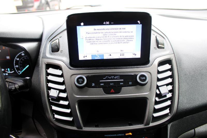 Used 2019 Ford Transit Connect XLT image 22