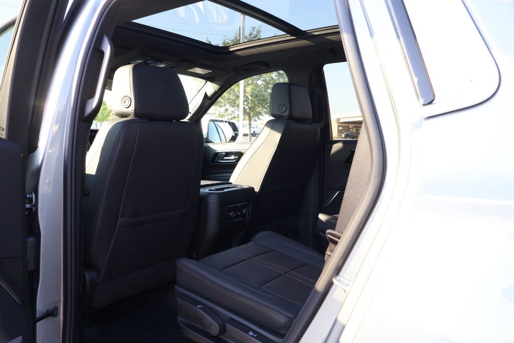 New 2026 Chevrolet Tahoe High Country w/ Sun And Tow Package image 39