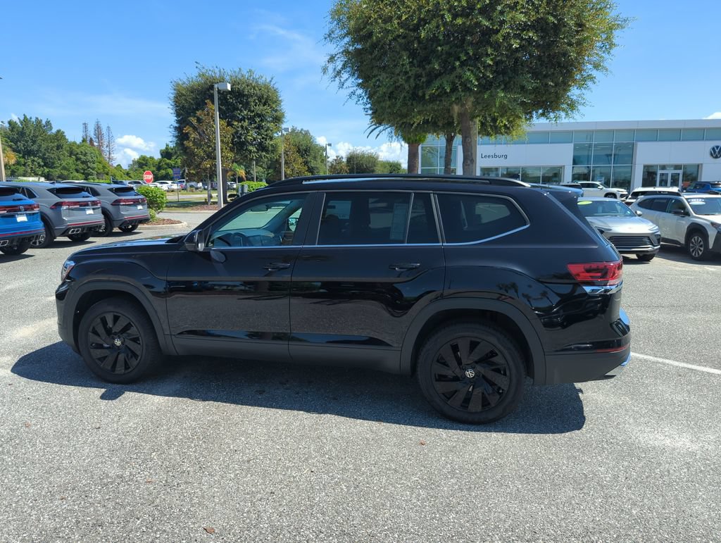 New 2026 Volkswagen Atlas SE FWD image 10