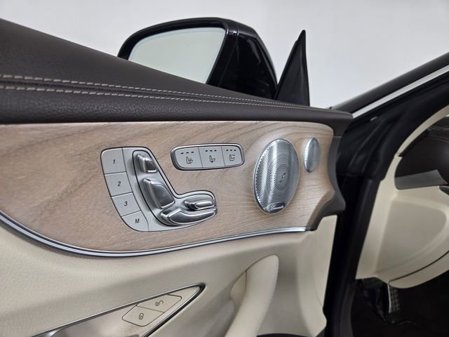 Used 2019 Mercedes-Benz E 450 4MATIC Cabriolet image 19