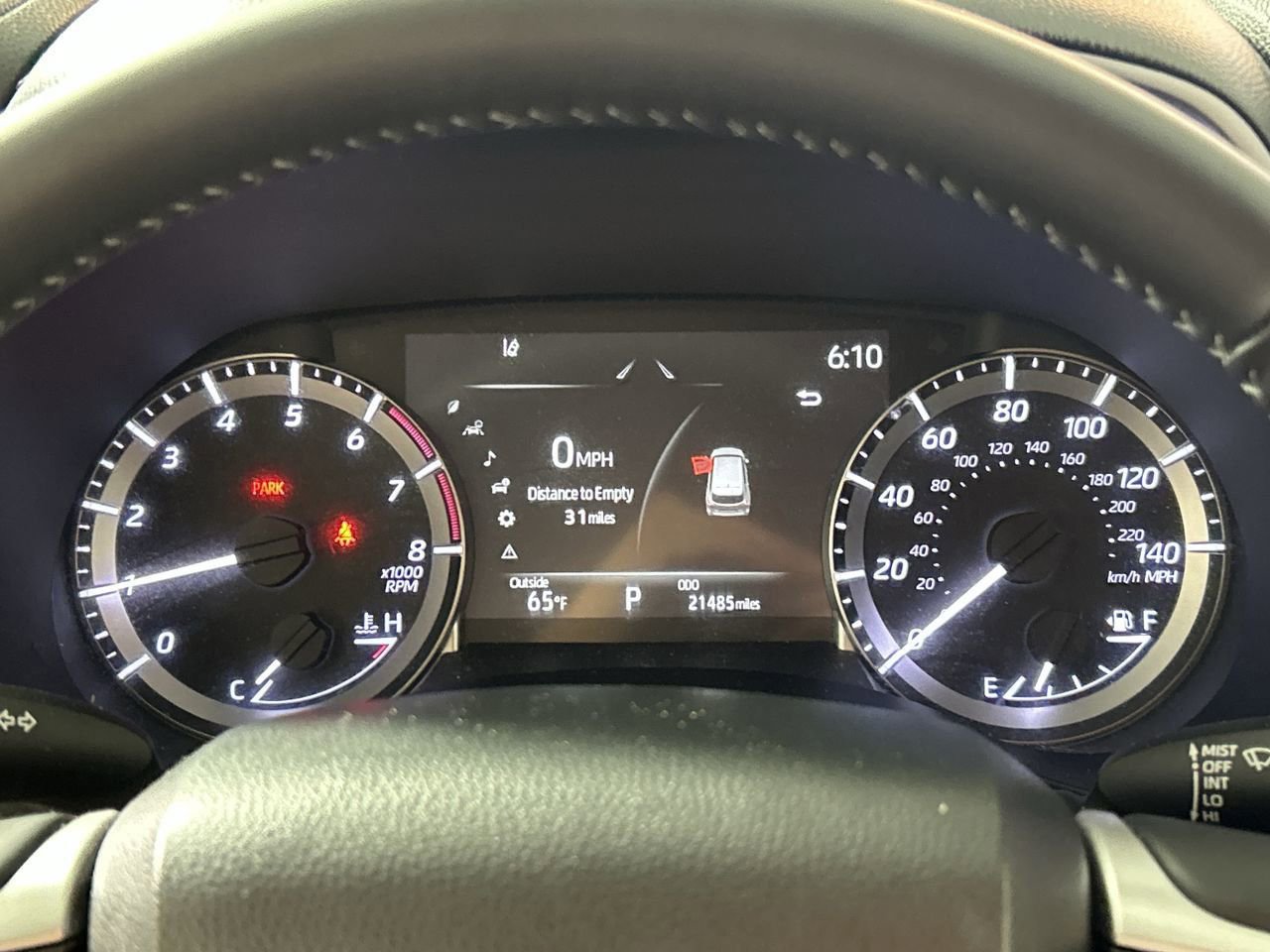 Used 2025 Toyota Highlander XLE image 15