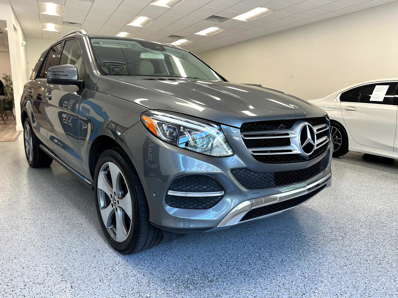 Used 2018 Mercedes-Benz GLE 350 4MATIC image 10