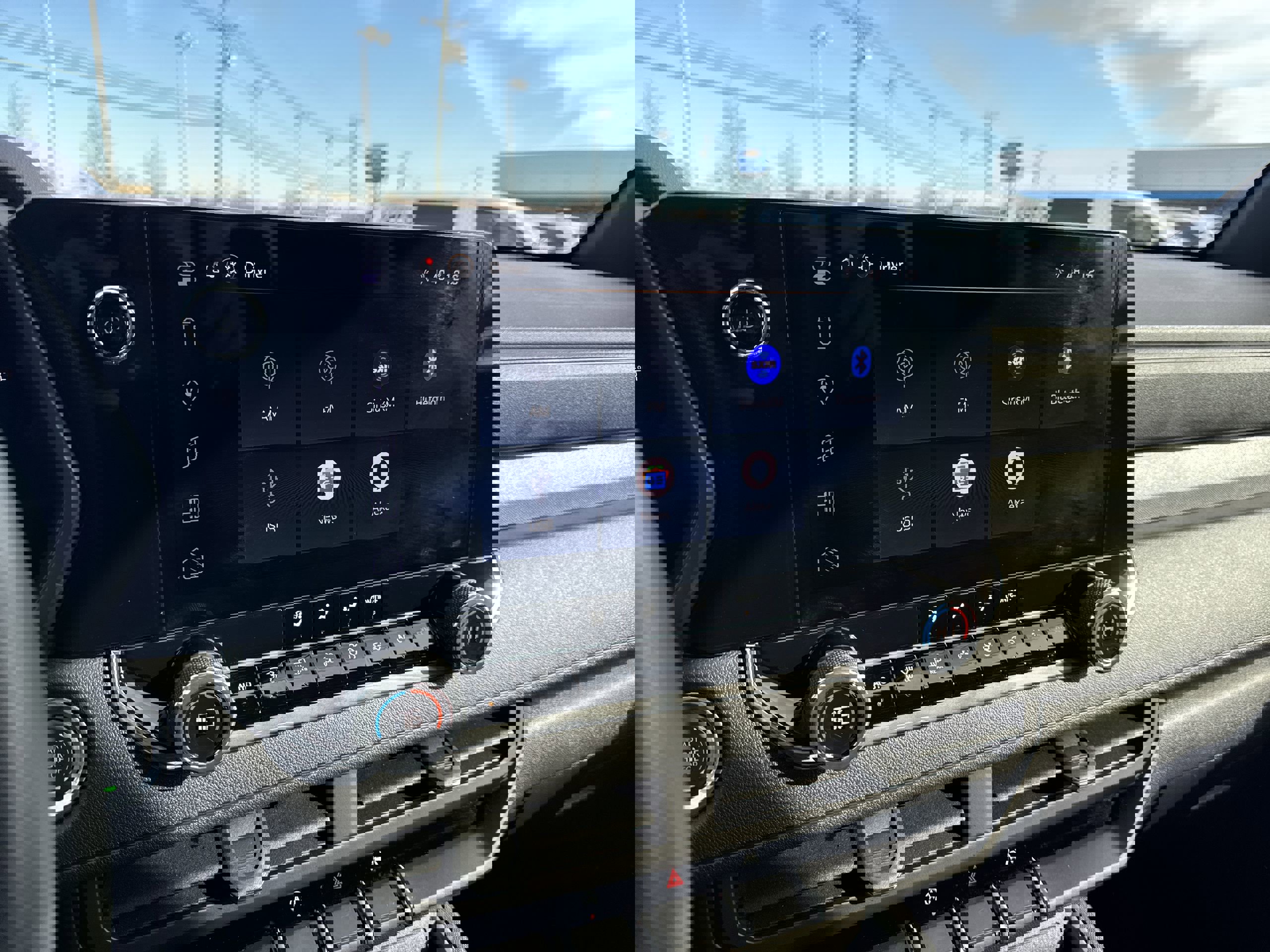 Used 2025 Chevrolet Colorado Trail Boss image 13