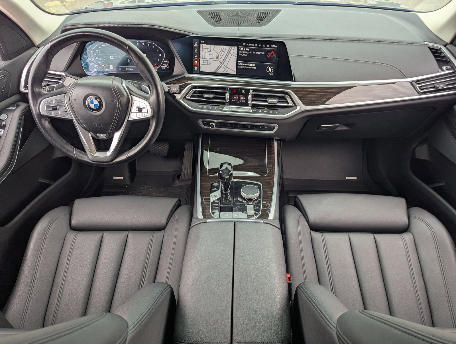 Used 2021 BMW X7 xDrive40i w/ Parking Assistance Package image 15