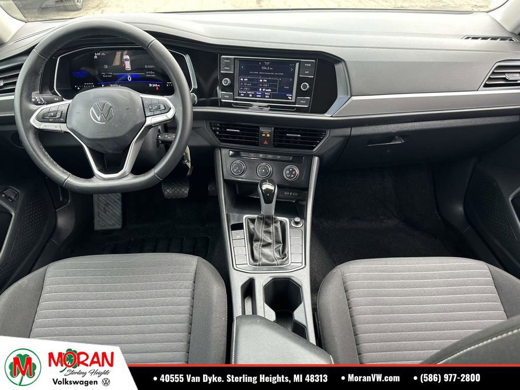 Certified 2024 Volkswagen Jetta S FWD image 12