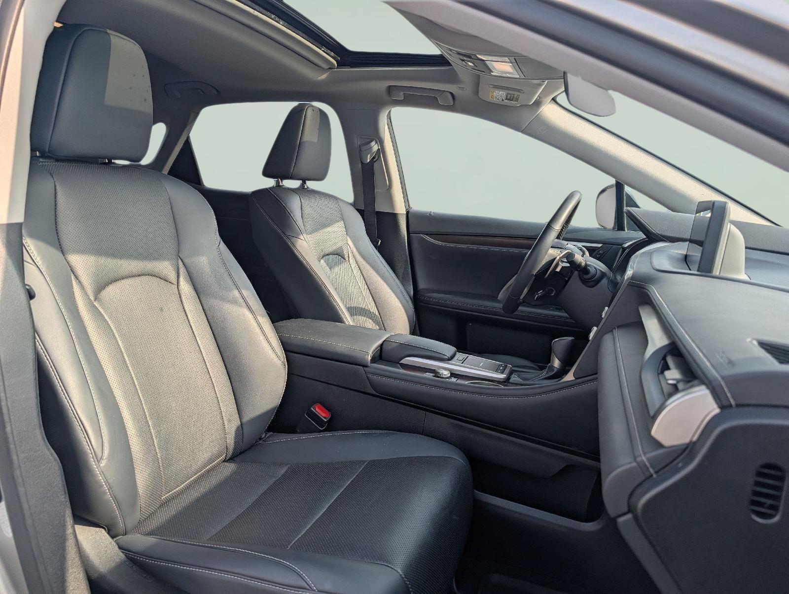 Used 2022 Lexus RX 350 AWD w/ Premium Package image 21