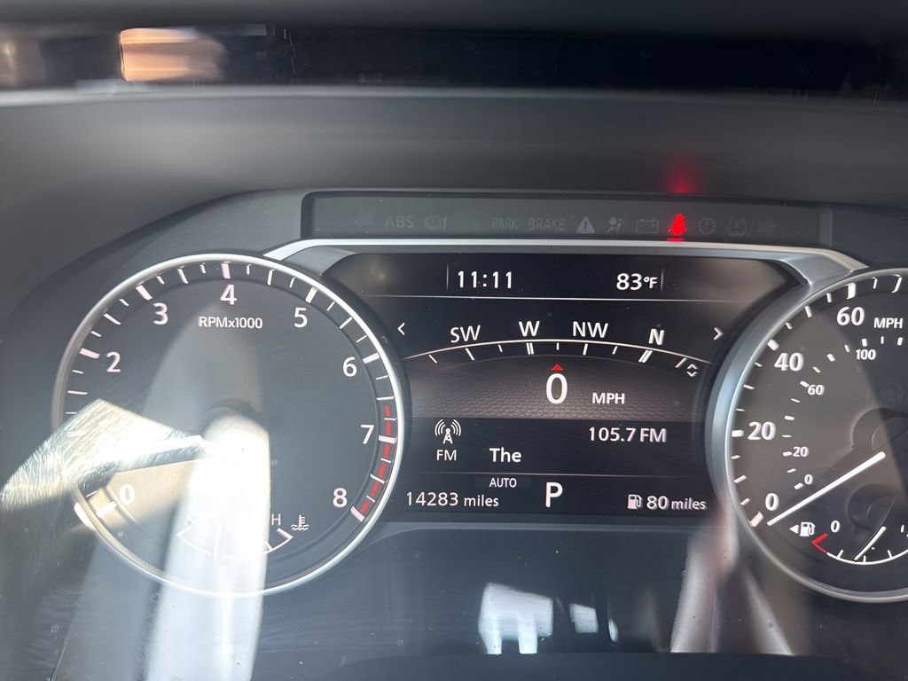 Used 2025 Nissan Pathfinder SL AWD/4WD image 25