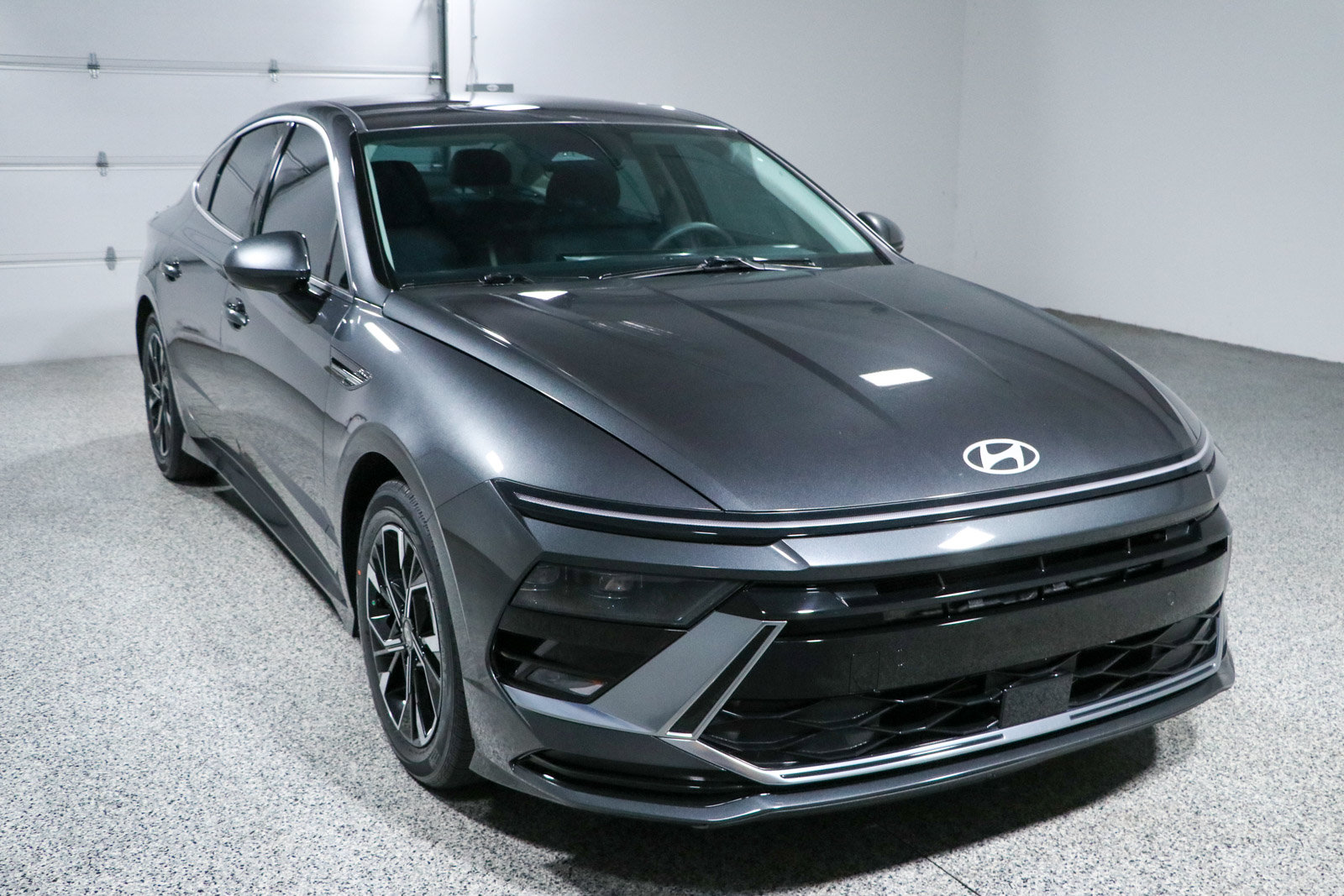 Used 2024 Hyundai Sonata SEL FWD image 5