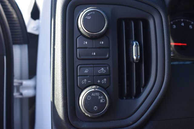 New 2026 Chevrolet Silverado 3500 W/T w/ WT Convenience Package AWD/4WD image 19