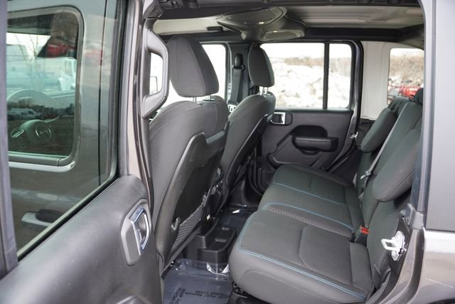 Certified 2025 Jeep Wrangler Unlimited Rubicon 4xe w/ Safety Group image 18