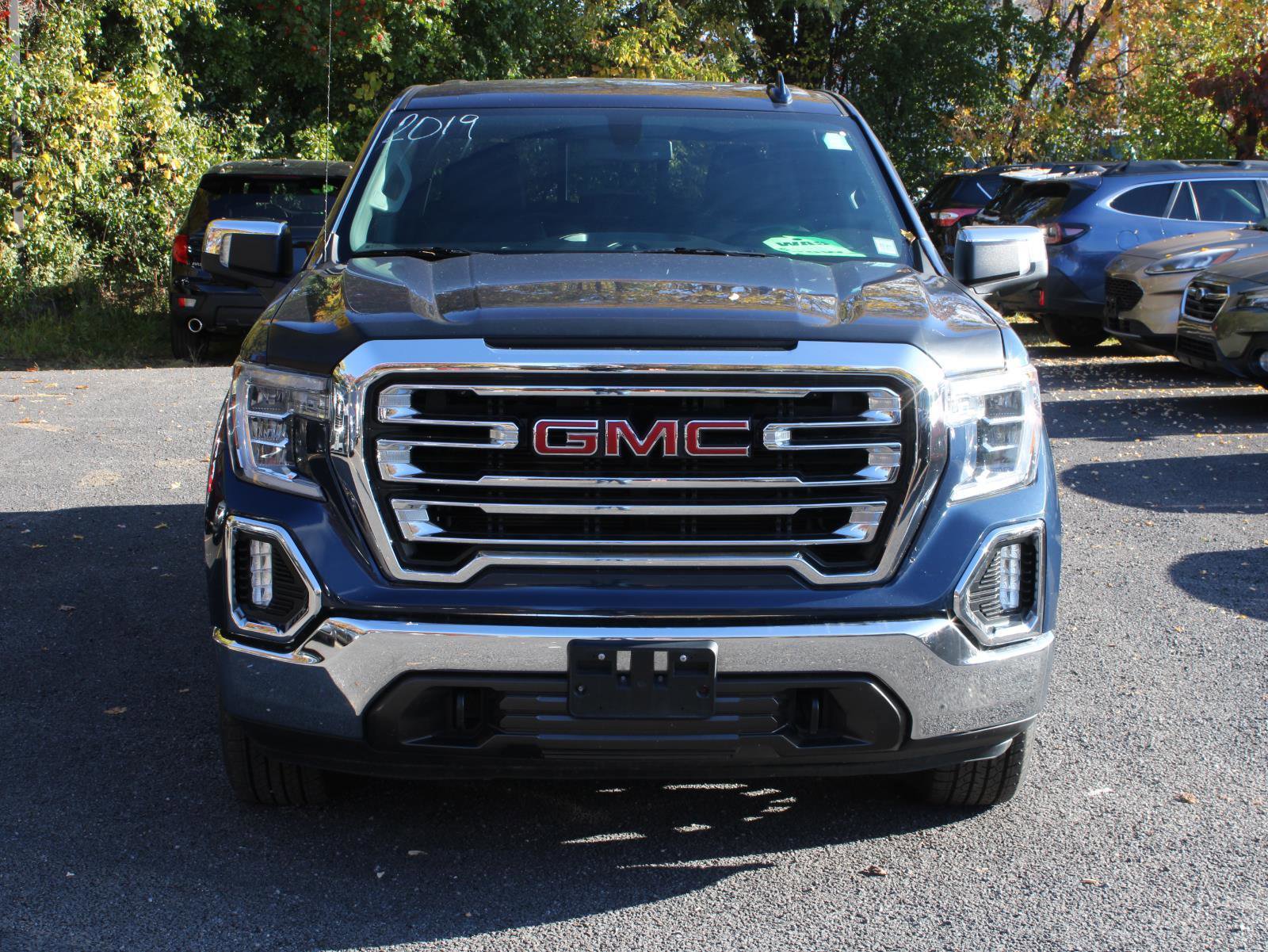 Used 2019 GMC Sierra 1500 SLT w/ SLT Premium Package image 4