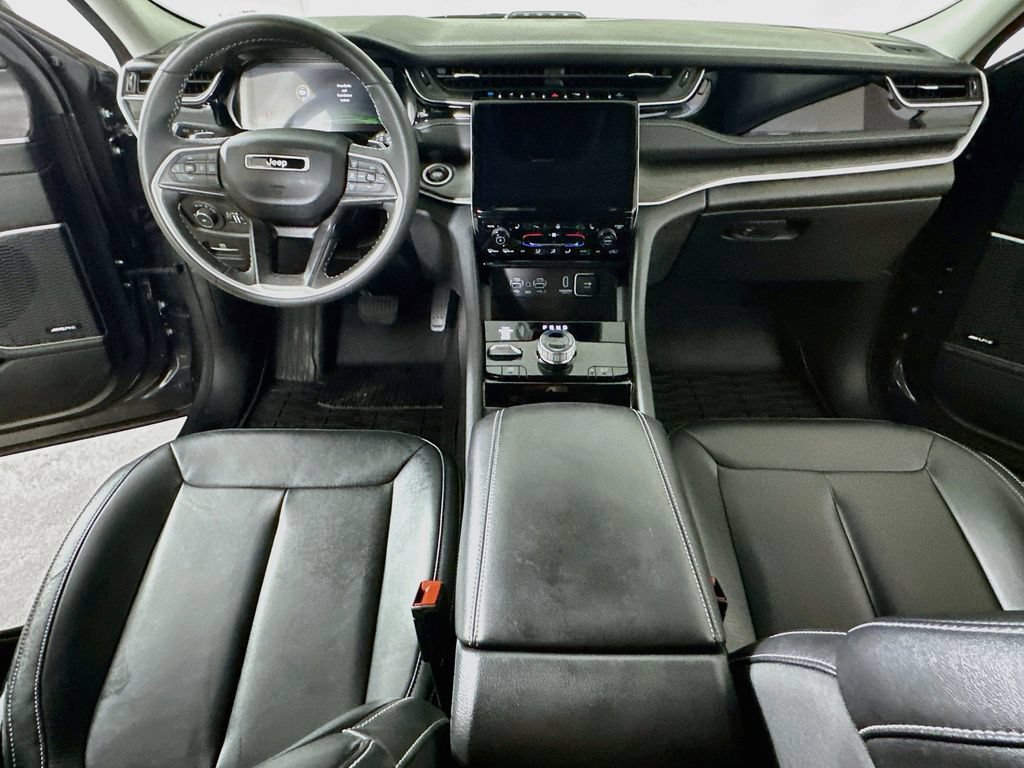 Used 2023 Jeep Grand Cherokee 4WD 4xe image 18