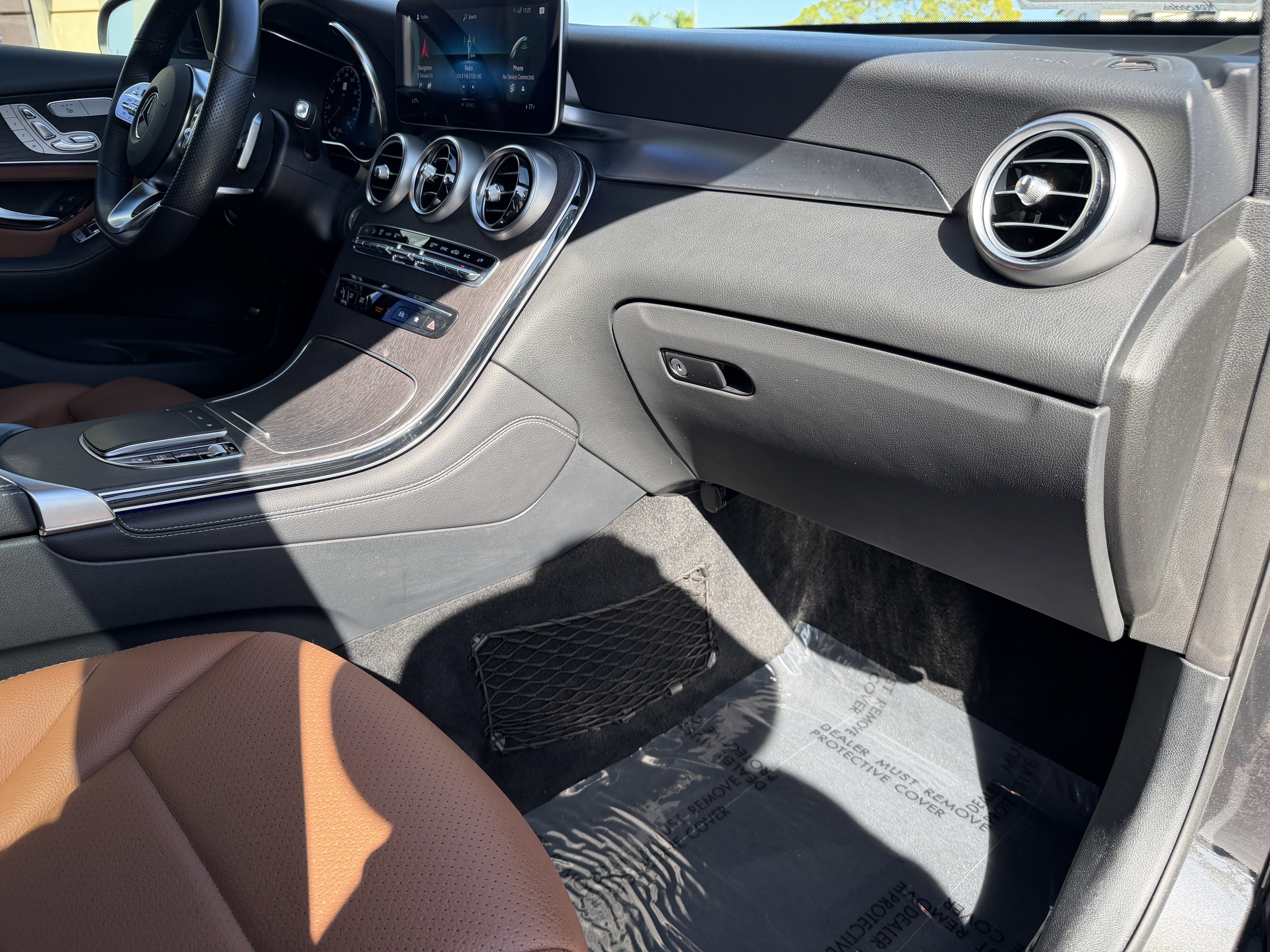 Used 2020 Mercedes-Benz GLC 300 image 10