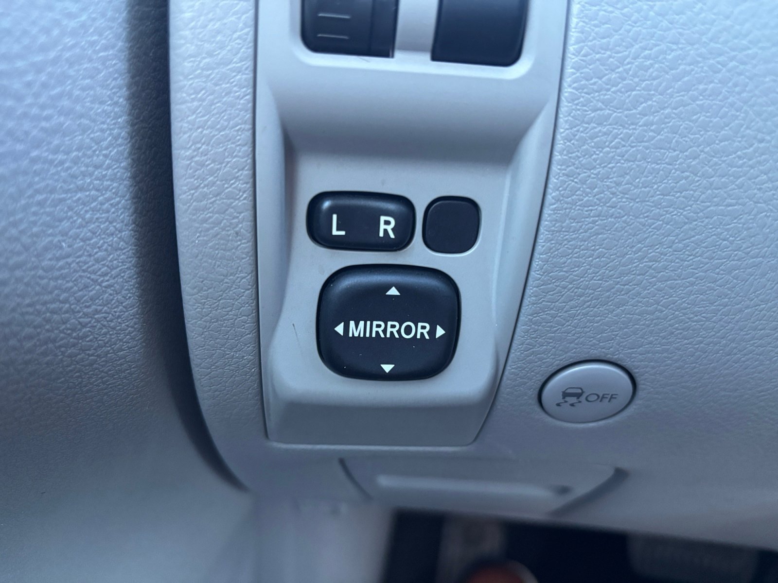 Used 2012 Subaru Forester 2.5X Premium w/ All-Weather Pkg AWD/4WD image 32