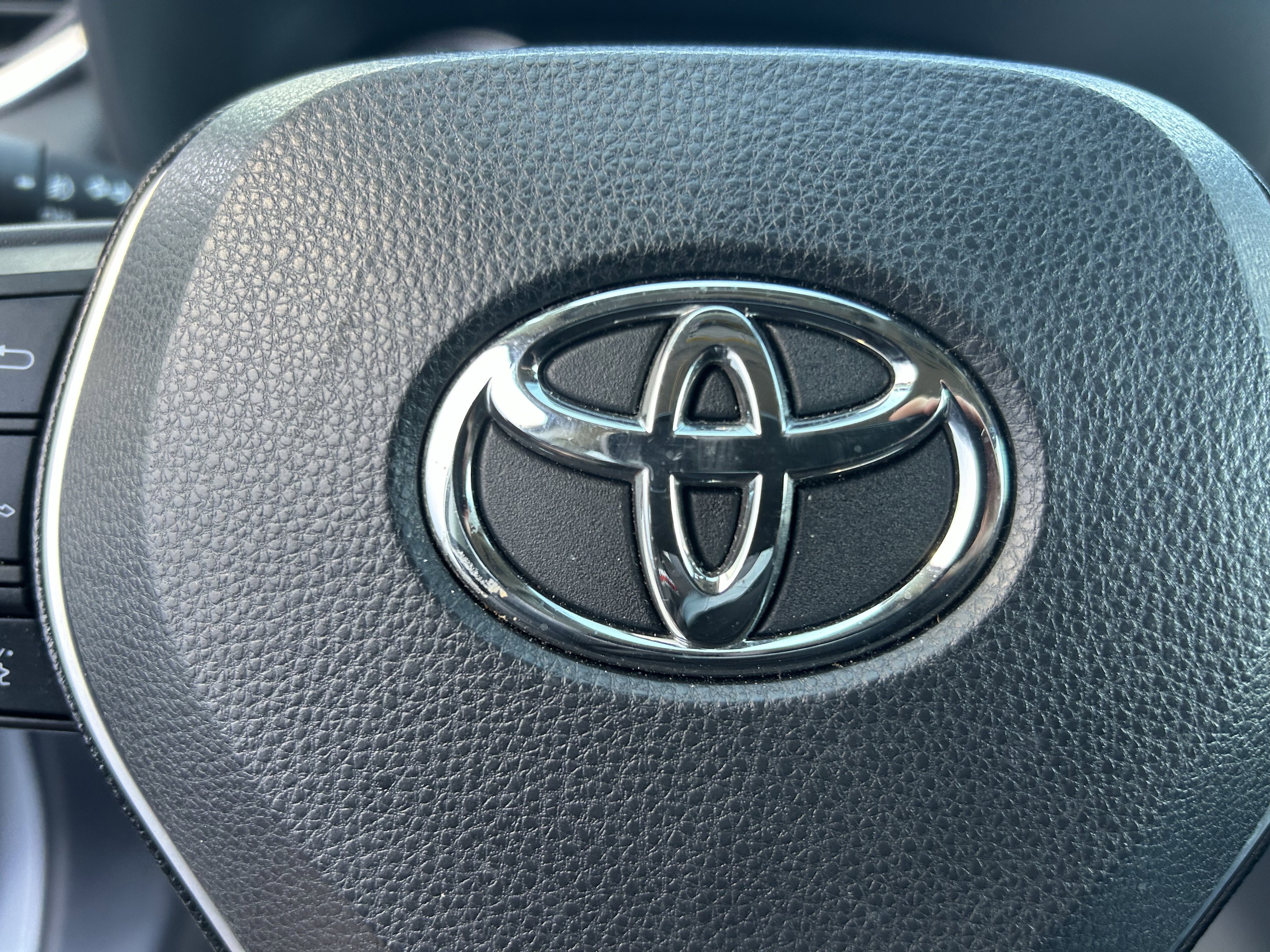 Certified 2019 Toyota RAV4 XLE Premium w/ Cold Weather Package image 26