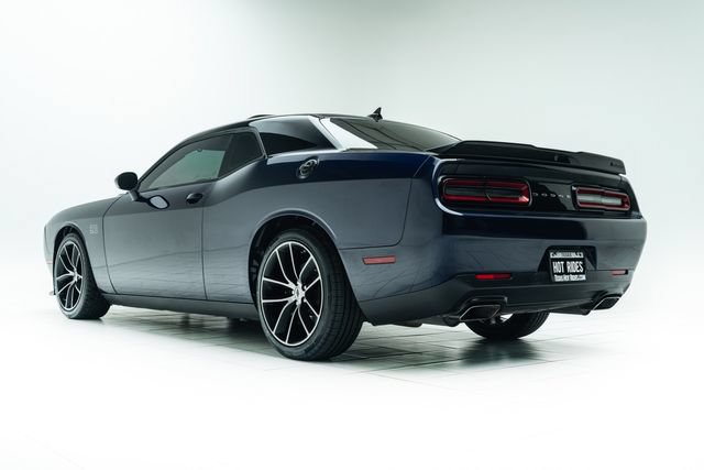 Used 2017 Dodge Challenger R/T Scat Pack RWD image 18