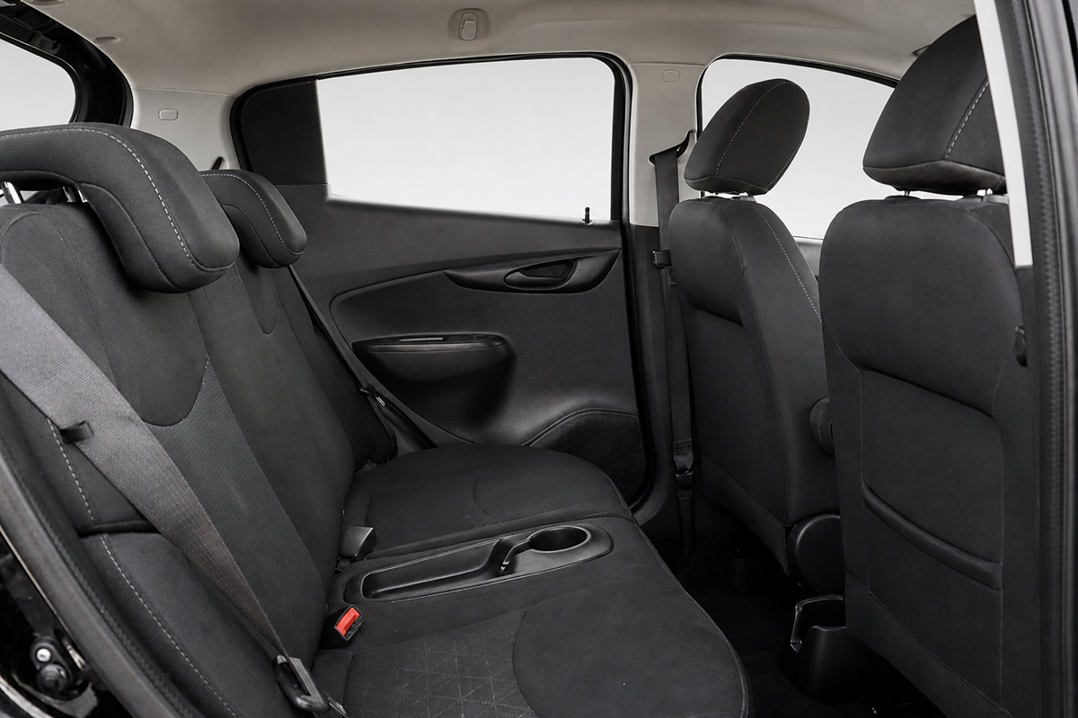 Used 2021 Chevrolet Spark LT FWD image 14