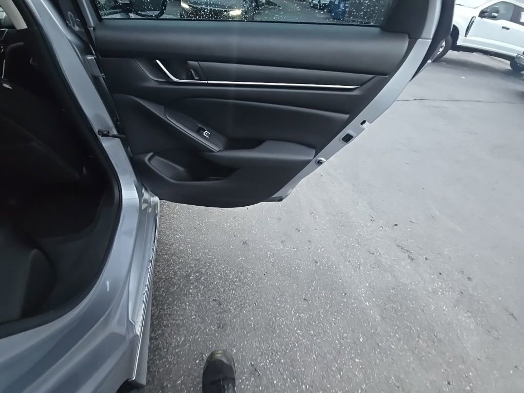 Certified 2021 Honda Accord EX image 29