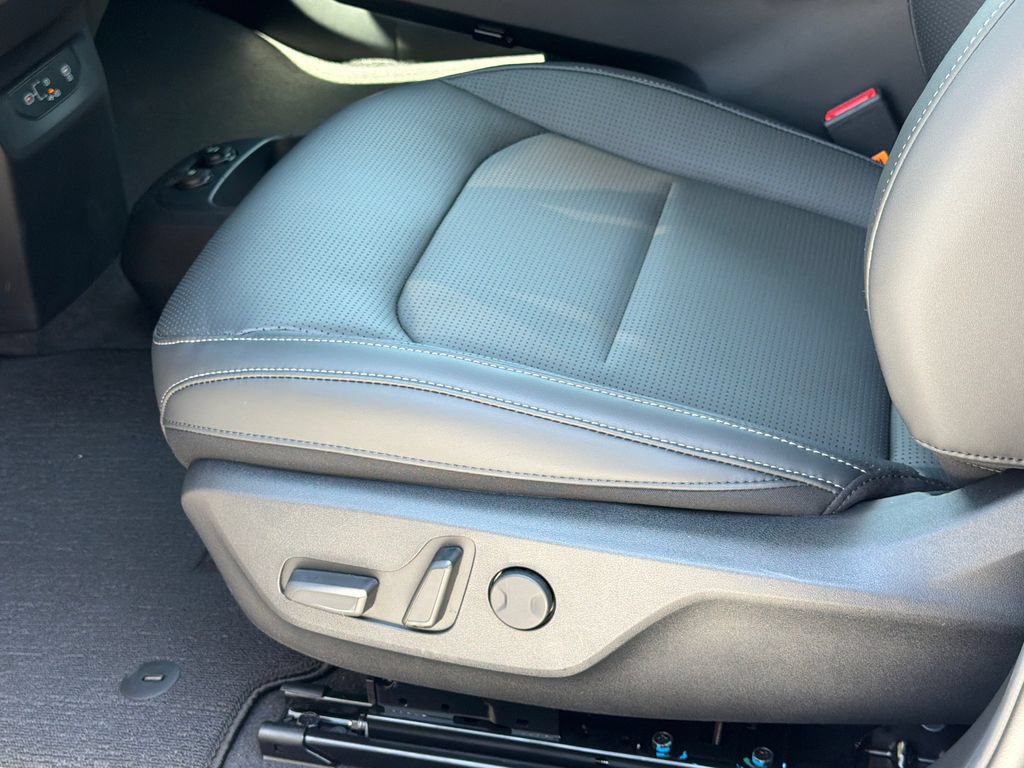 New 2026 Kia EV6 Wind RWD image 17