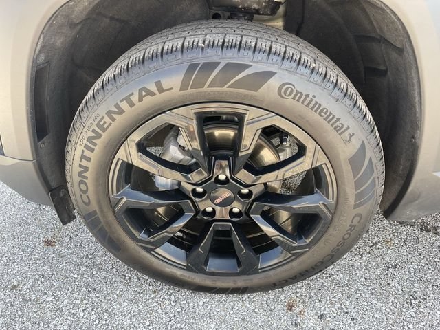 Used 2025 GMC Terrain Elevation w/ Black Edition AWD/4WD image 10