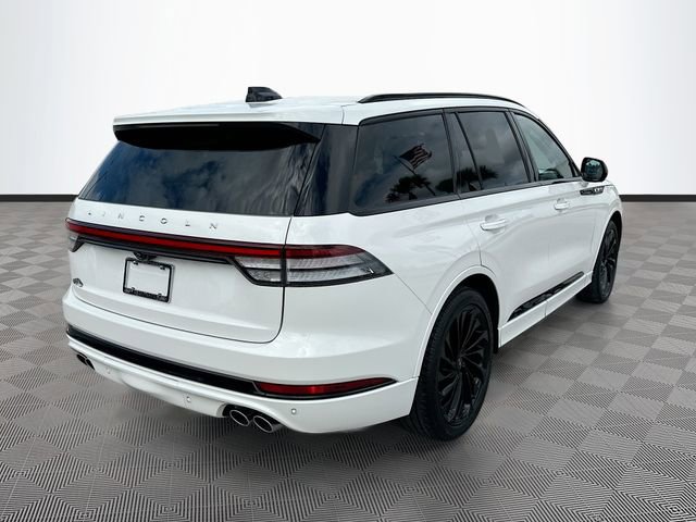 Used 2025 Lincoln Aviator Reserve w/ Luxury Package RWD image 5