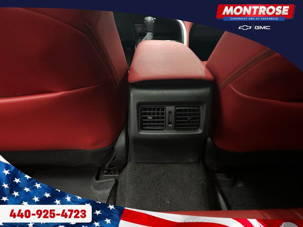 Used 2024 Toyota Camry XSE w/ Navigation Package image 23