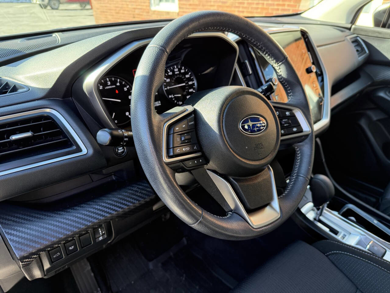 Used 2024 Subaru Ascent Premium w/ Convenience Package image 9