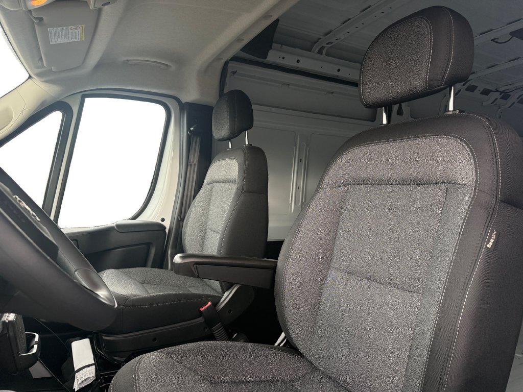 Used 2026 RAM ProMaster 3500 w/ Premium Convenience Group FWD image 9