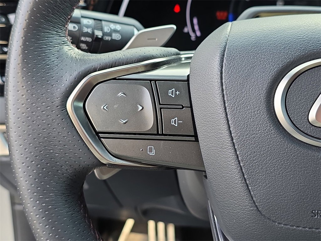 Used 2023 Lexus RX 500h F Sport w/ Cold Area Package image 19