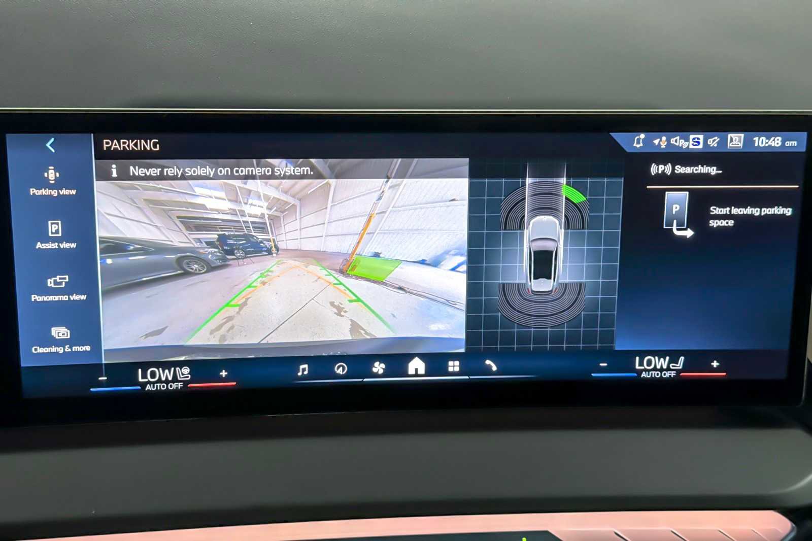 Used 2025 BMW X3 xDrive30i w/ Convenience Package image 19