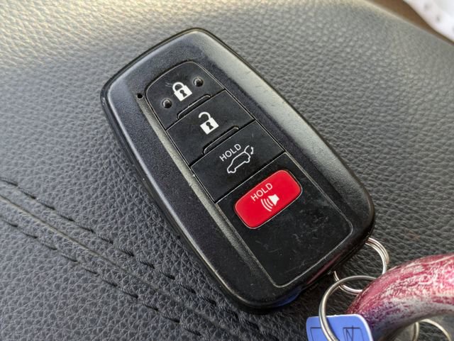 Used 2019 Toyota RAV4 Limited w/ Cold Weather Package image 32