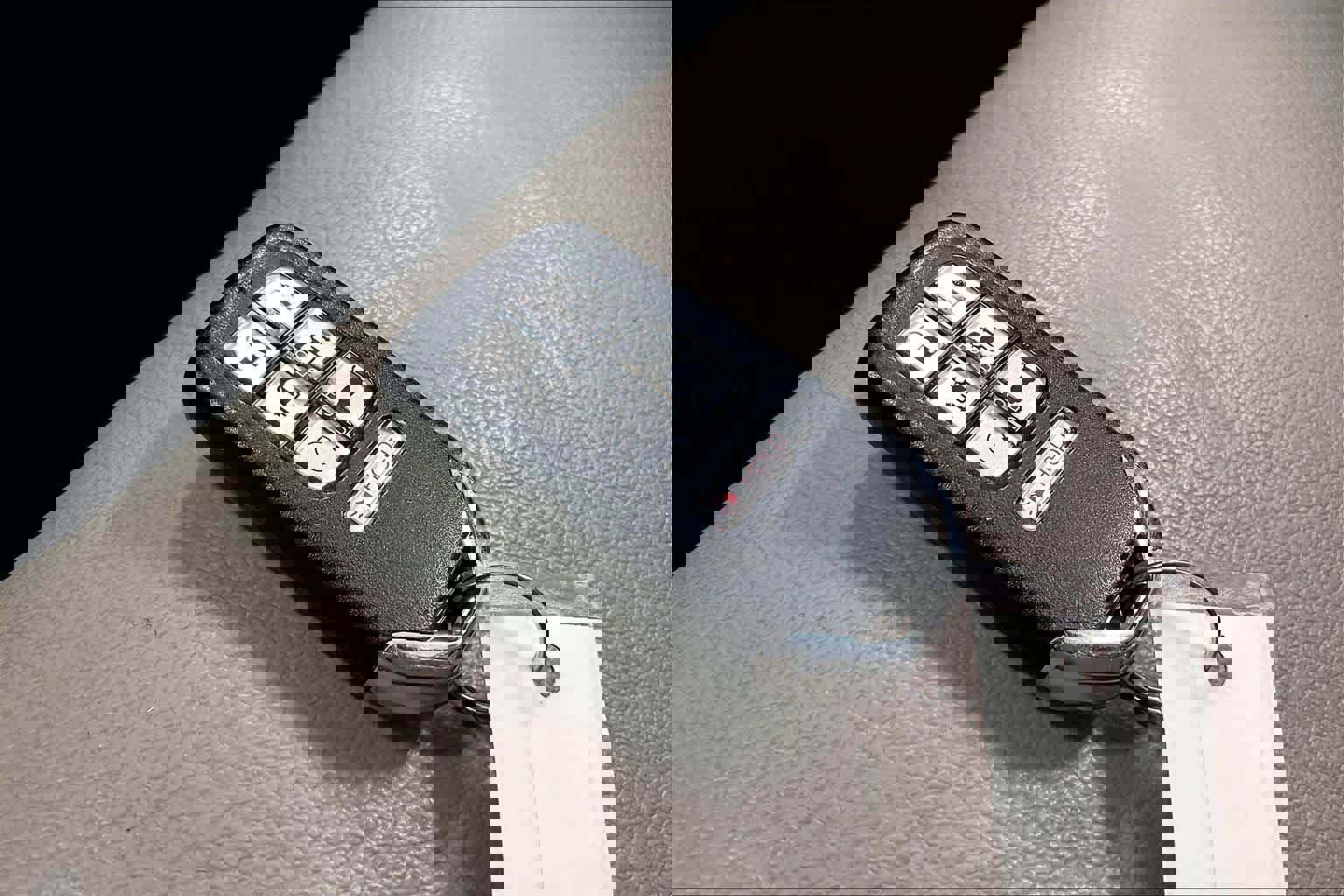 Used 2023 Honda Odyssey Touring image 18