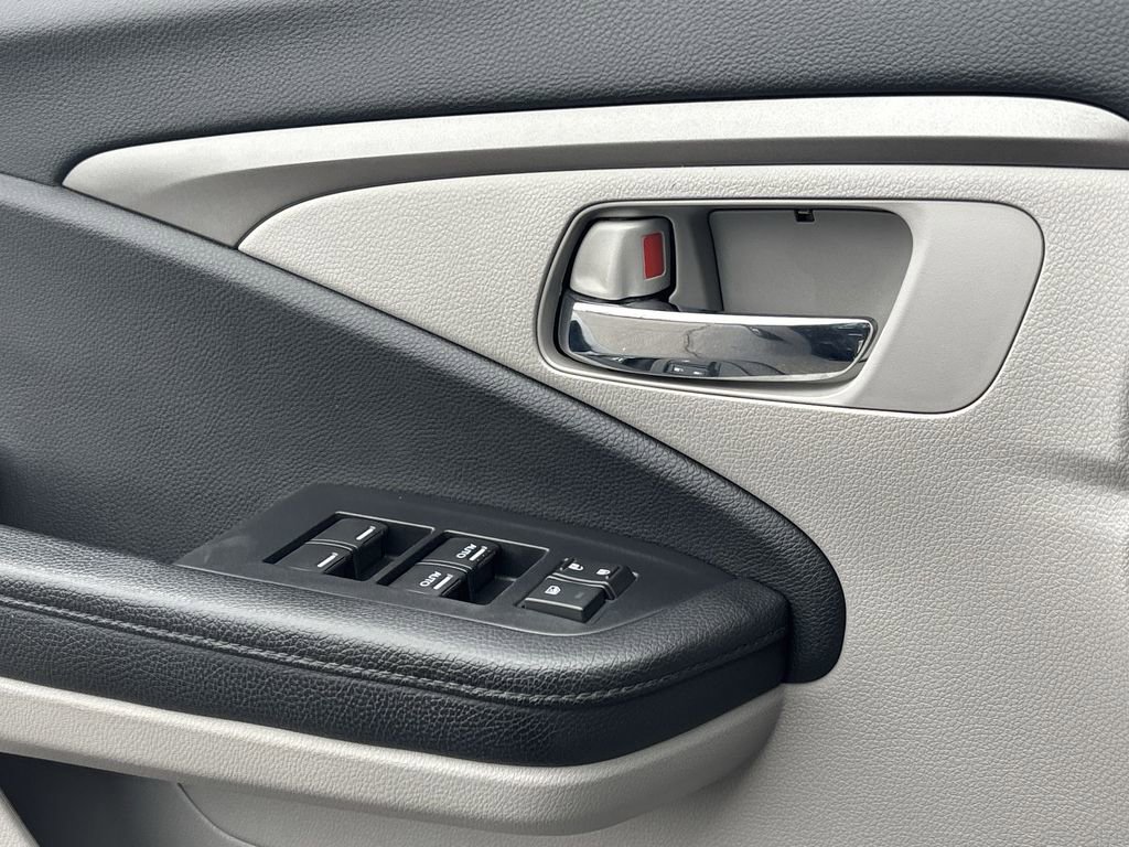 Used 2018 Honda Pilot EX-L image 24