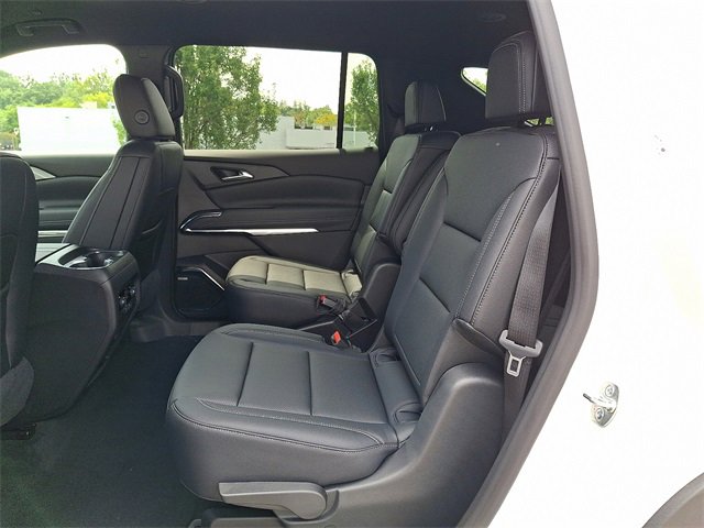 New 2026 Chevrolet Traverse LT w/ Enhanced Driving Package image 6