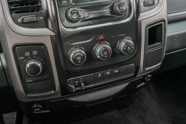 Used 2015 RAM 2500 Tradesman w/ Chrome Appearance Group AWD/4WD image 28