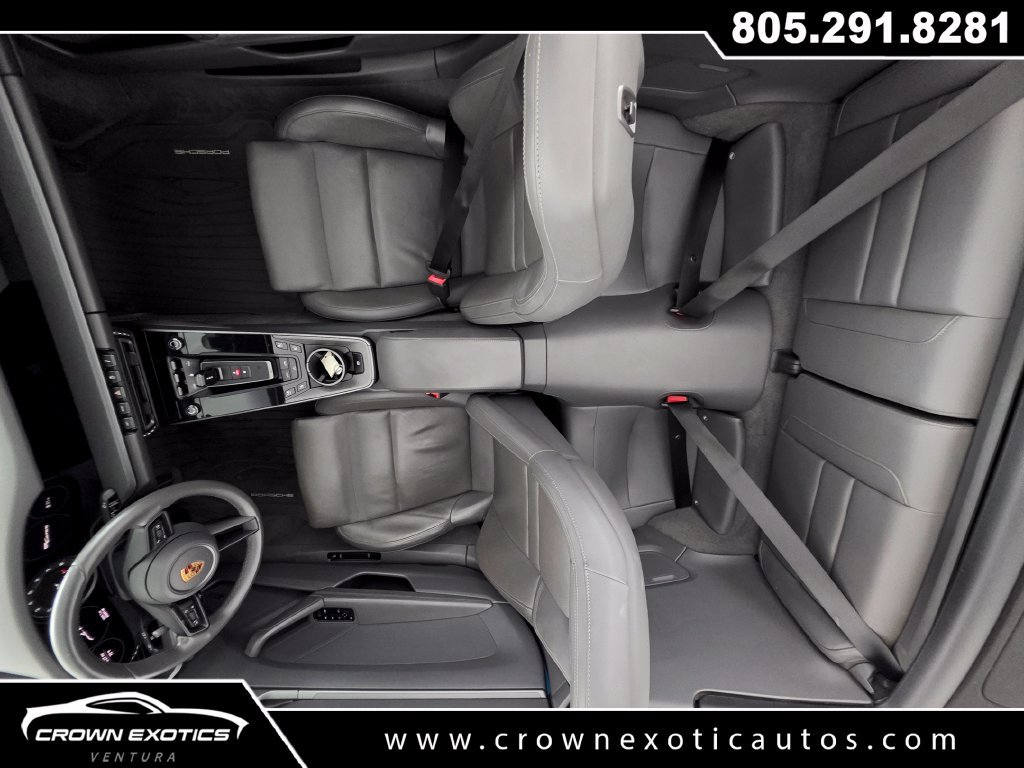 Used 2021 Porsche 911 Carrera RWD image 13